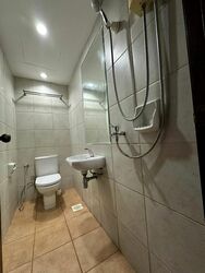 UE Square (D9), Apartment #547849821